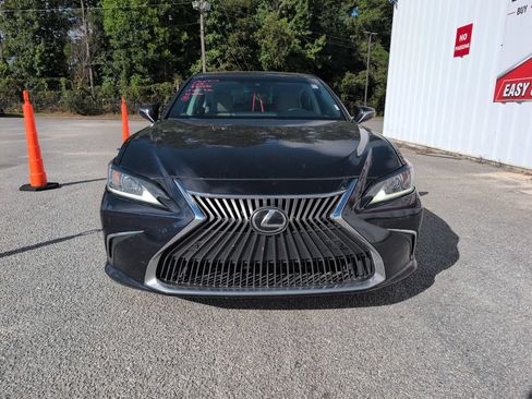 Used 2019 Lexus ES 350 w/ Premium Package FWD image 3