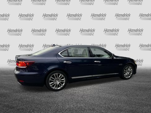 Used 2013 Lexus LS 460 L w/ Preferred Accessory Package RWD image 10