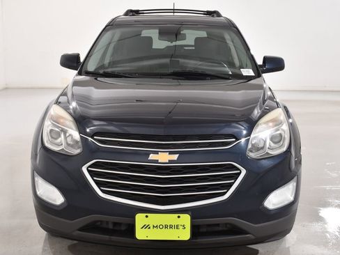 Used 2017 Chevrolet Equinox LT w/ Convenience Package AWD/4WD image 3