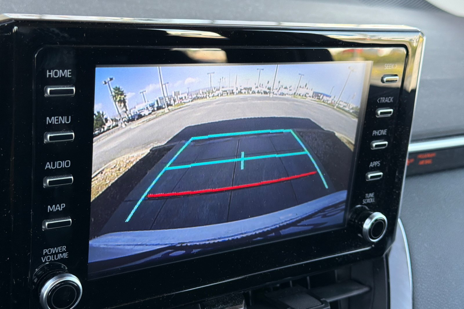 Used 2020 Toyota Corolla LE FWD image 23