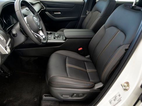 Certified 2025 MAZDA CX-90 3.3 Turbo w/ Select Package image 15