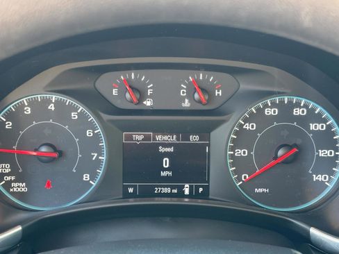 Used 2020 Chevrolet Equinox LS w/ LS Convenience Package image 26