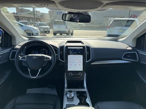 Used 2023 Ford Edge SEL w/ Convenience Package image 19
