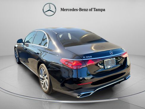Certified 2025 Mercedes-Benz E 350 4MATIC Sedan image 3