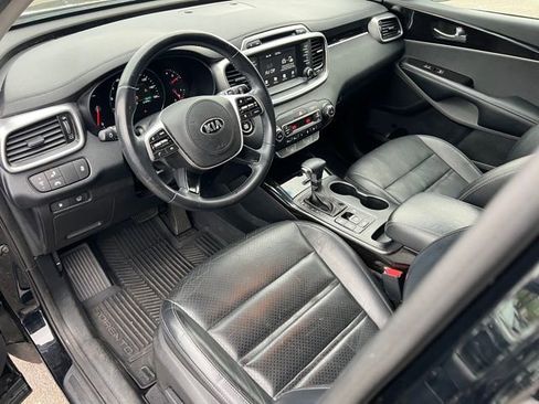 Used 2019 Kia Sorento EX AWD/4WD image 15