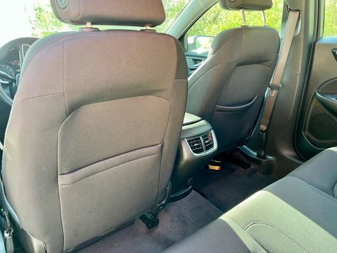 Used 2022 Chevrolet Malibu LT image 14