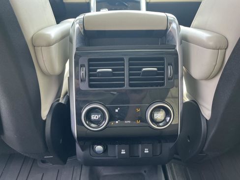 Used 2020 Land Rover Range Rover Sport HSE AWD/4WD image 29