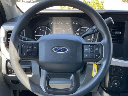 Used 2023 Ford F250 XLT AWD/4WD image 47