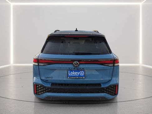 New 2026 Volkswagen Tiguan SE R-Line image 6