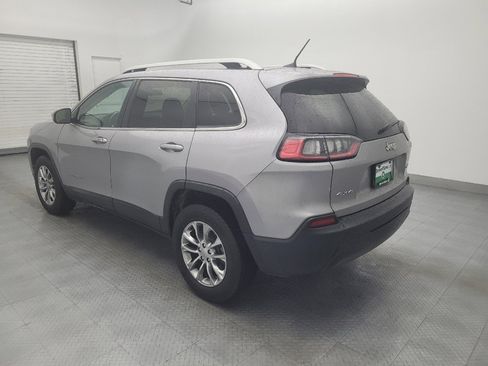 Used 2019 Jeep Cherokee Latitude Plus image 5
