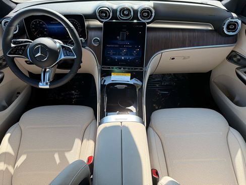 Used 2026 Mercedes-Benz GLC 350e 4MATIC image 12