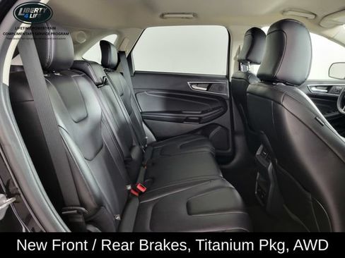 Used 2022 Ford Edge Titanium AWD/4WD image 17
