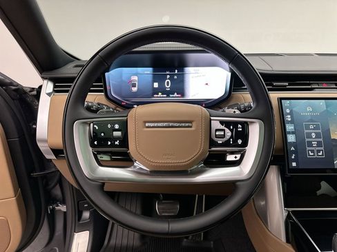 New 2026 Land Rover Range Rover Long Wheelbase SE AWD/4WD image 22