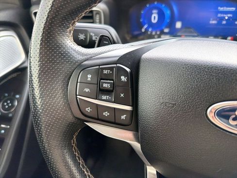 Used 2020 Ford Explorer ST w/ Premium Technology Package image 22