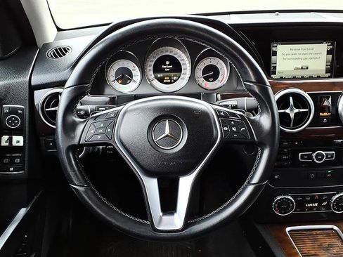 Used 2014 Mercedes-Benz GLK 350 4MATIC image 23