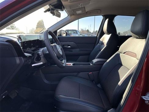 New 2026 Nissan Kicks SR image 16