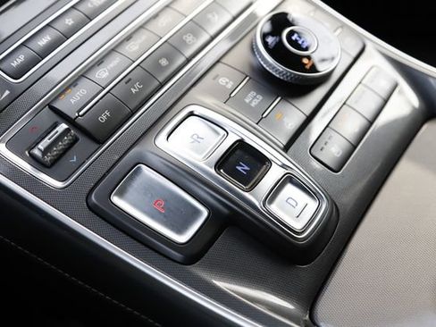 Certified 2021 Hyundai Santa Fe Calligraphy image 31