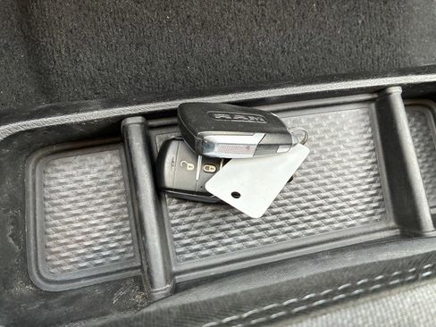 Used 2019 RAM 1500 Big Horn image 18