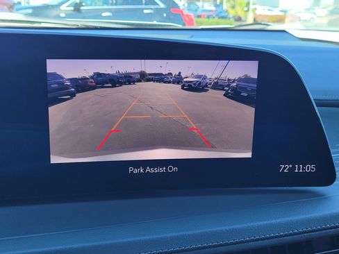 Certified 2024 Cadillac XT4 Premium Luxury image 10