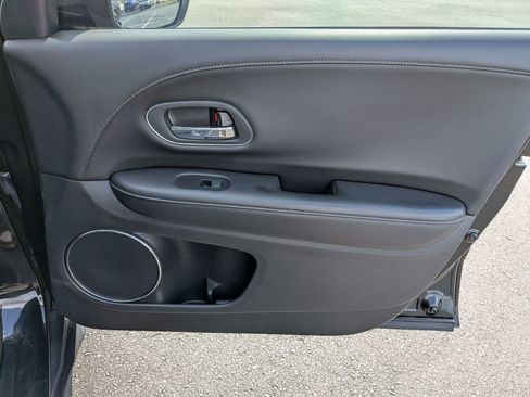 Used 2020 Honda HR-V EX-L image 32