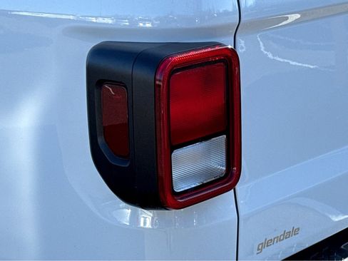 Certified 2023 Jeep Gladiator Mojave w/ Cold Weather Group image 6