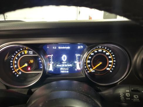 Used 2022 Jeep Wrangler Unlimited Sport AWD/4WD image 17