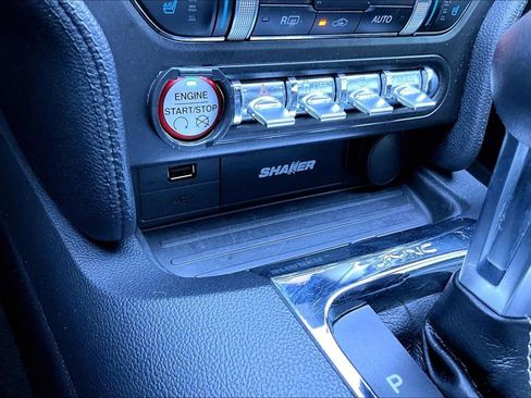 Used 2017 Ford Mustang GT Premium w/ Black Accent Package RWD image 31