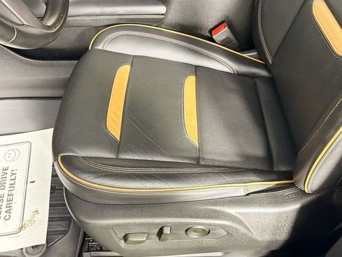 Used 2023 GMC Yukon XL AT4 w/ LPO, Floor Liner Package image 19