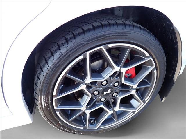 Used 2022 Hyundai Kona N FWD image 7