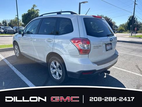 Used 2015 Subaru Forester 2.5i Premium w/ All-Weather Package AWD/4WD image 4