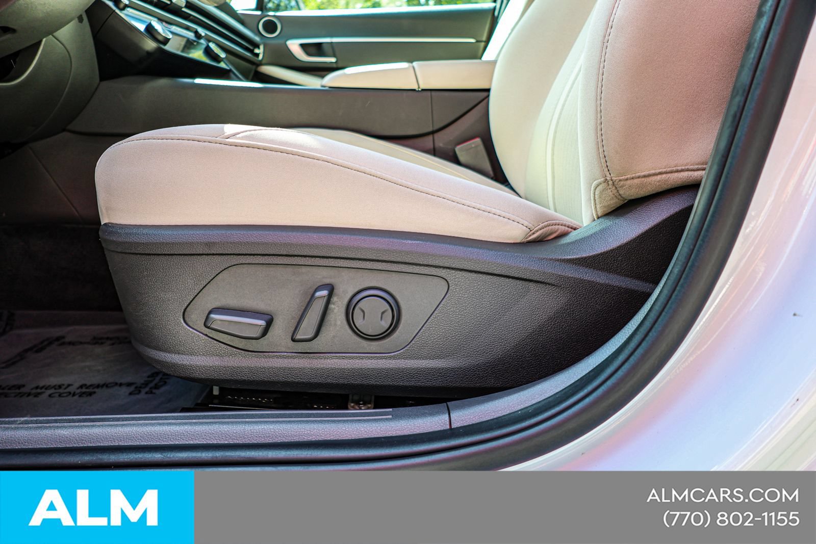 Used 2025 Hyundai Sonata SEL FWD image 19