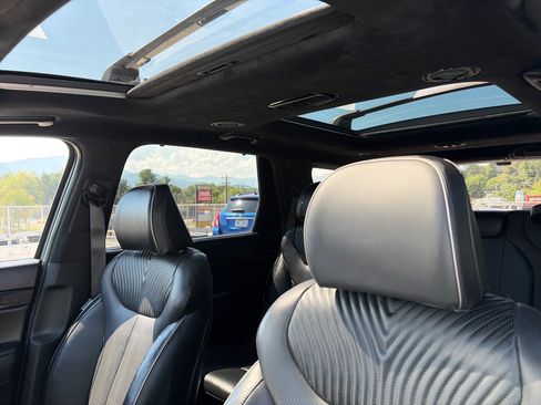 Used 2024 Hyundai Palisade Calligraphy AWD/4WD image 7