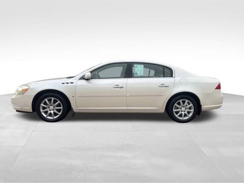 Used 2008 Buick Lucerne CXL w/ Driver Confidence Package FWD image 3