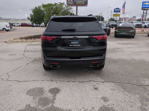 Used 2023 Chevrolet Traverse Premier w/ Redline Edition AWD/4WD image 7