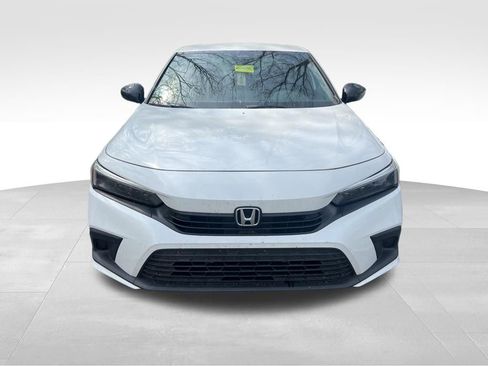 Used 2022 Honda Civic Sport image 3