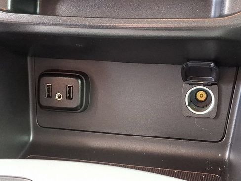Used 2020 Chevrolet Colorado LT w/ LT Convenience Package AWD/4WD image 24
