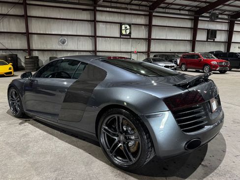 Used 2009 Audi R8 V8 image 9