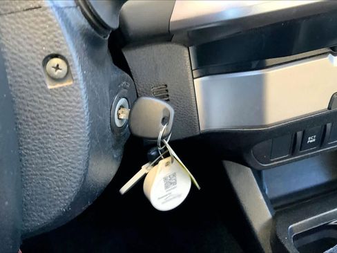 Used 2022 Toyota Tacoma SR5 image 13