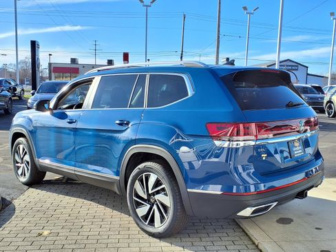 New 2026 Volkswagen Atlas SEL image 9