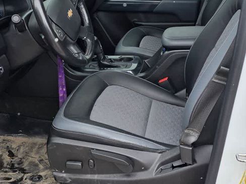 Used 2017 Chevrolet Colorado Z71 image 8