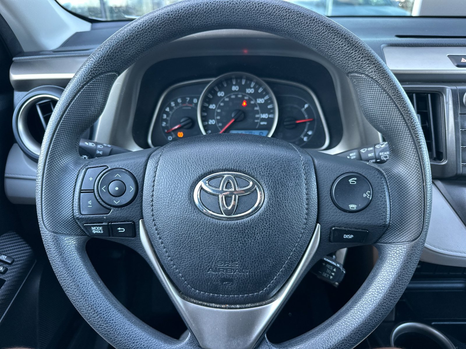 Used 2015 Toyota RAV4 LE FWD image 23