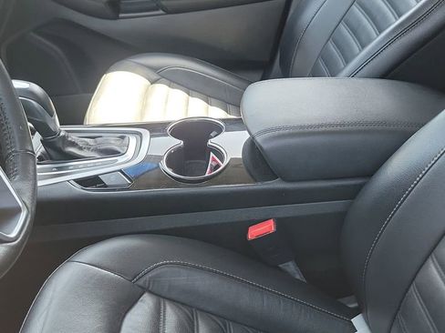 Used 2016 Ford Edge SEL w/ Equipment Group 201A image 3