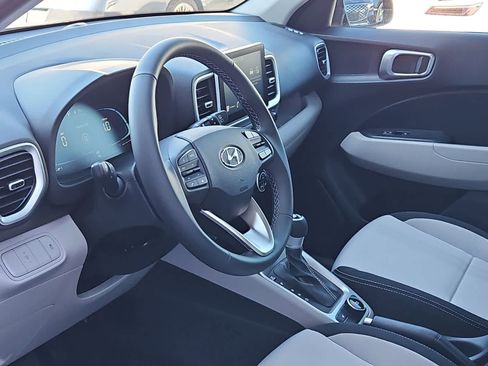 New 2026 Hyundai Venue SEL FWD image 10