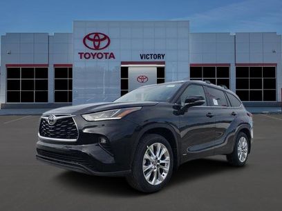 New 2026 Toyota Highlander Limited