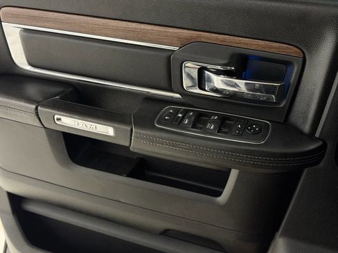 Used 2018 RAM 3500 Laramie image 79