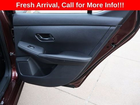 Used 2025 Nissan Sentra SV image 12