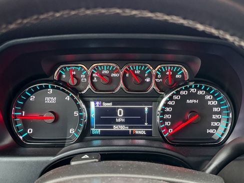 Used 2019 Chevrolet Silverado 1500 LT image 16