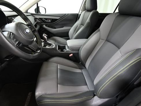 Certified 2025 Subaru Outback Onyx Edition AWD/4WD image 7