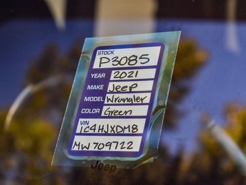 Used 2021 Jeep Wrangler Unlimited Sport image 27