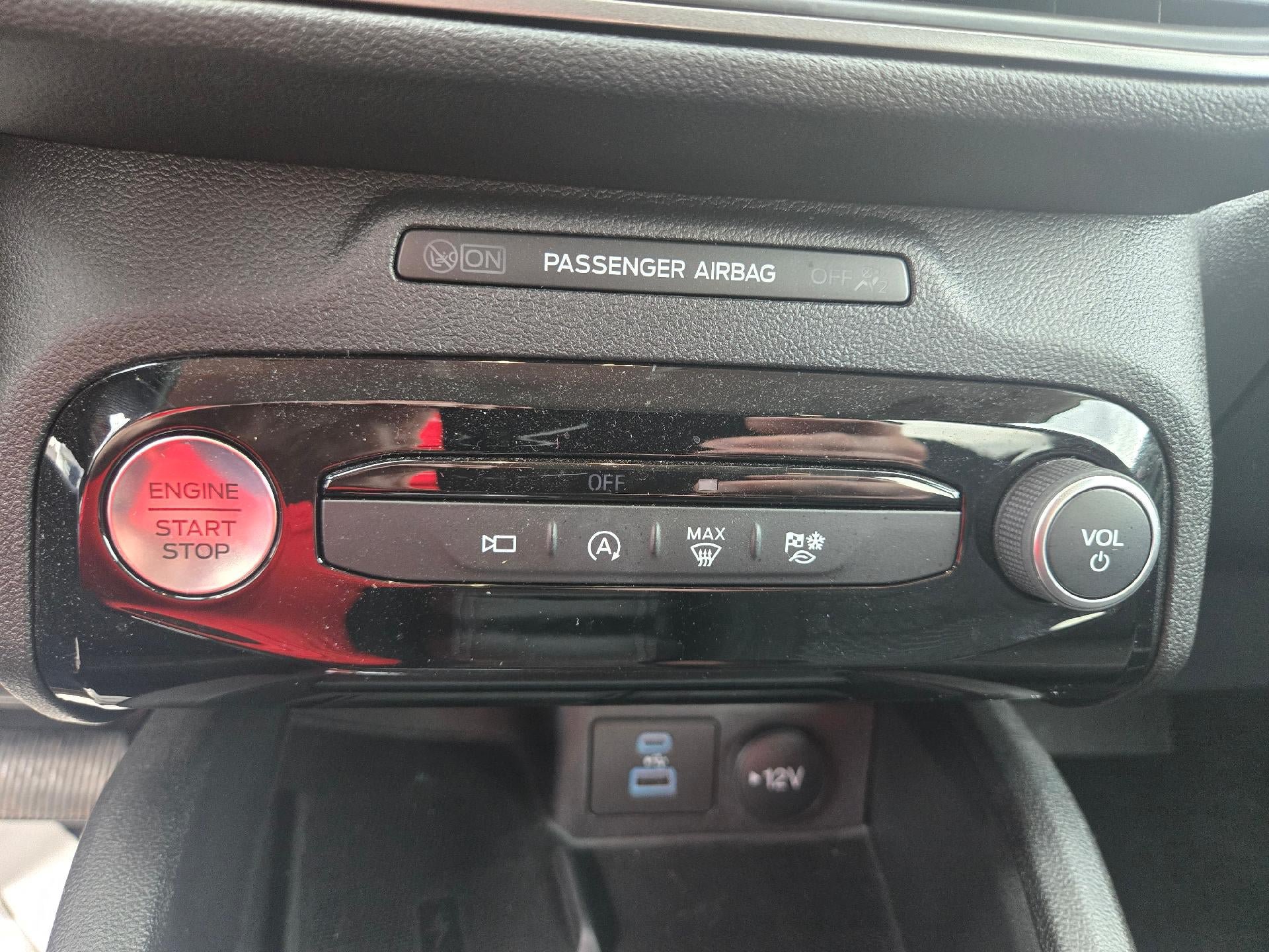 Used 2023 Ford Escape Active w/ Tech Pack #2 AWD/4WD image 20